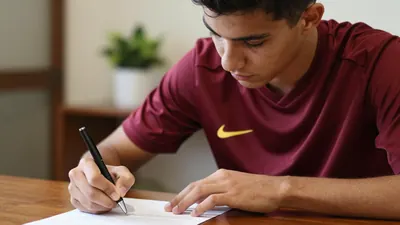 Club Tijuana retiene a Gilberto Mora, el joven centrocampista de 17 años vinculado al Real Madrid, con un contrato de 3...